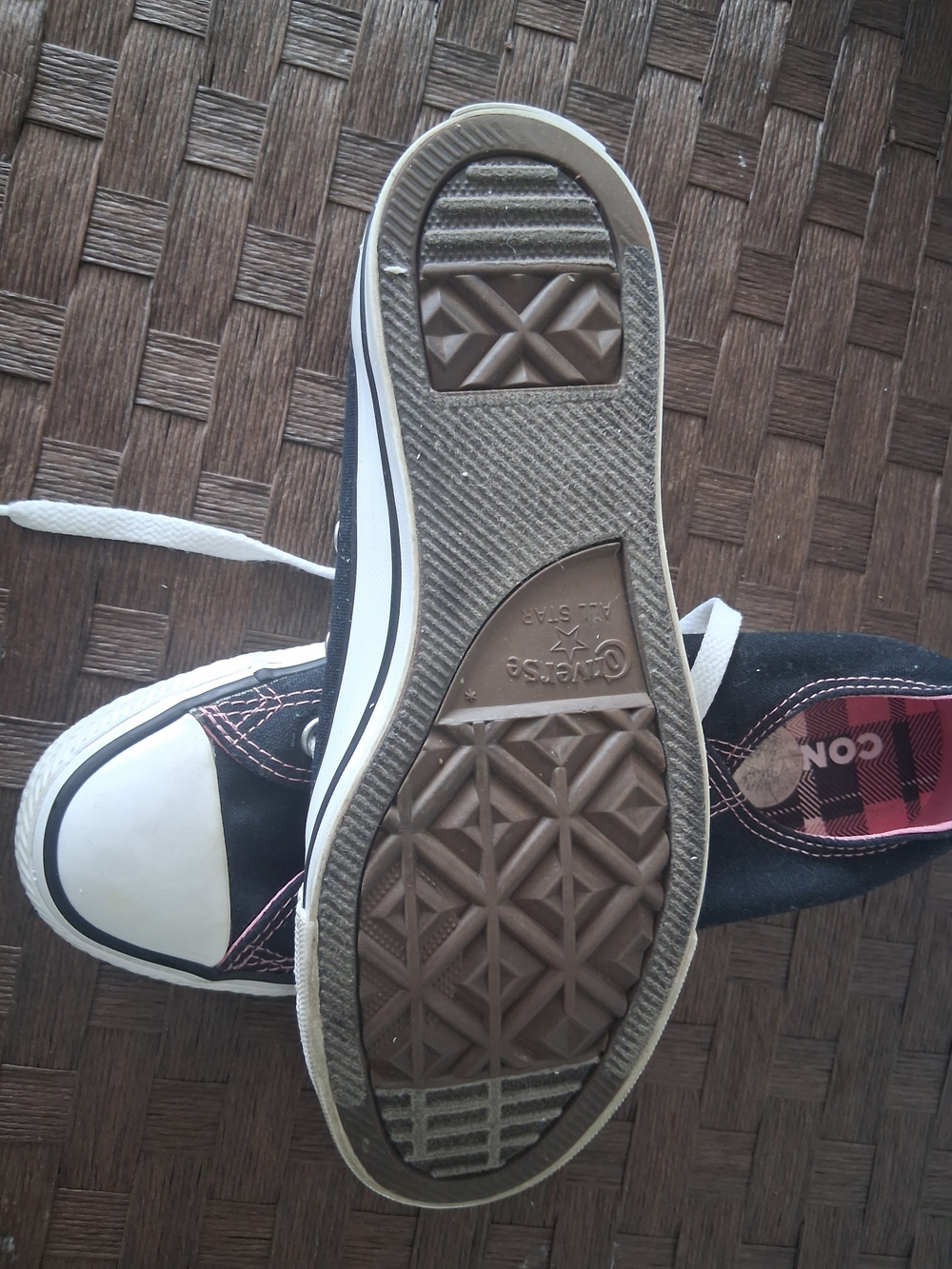 Converse Black Canvas Sneakers with White Laces and Pink Stitching - Picture 4 of 4
